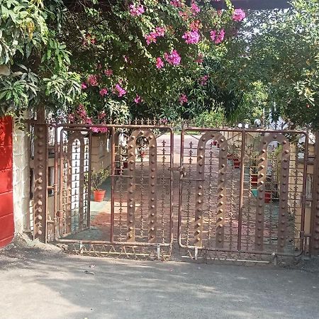 Giriraj Garden Resort Vagholi  Kültér fotó